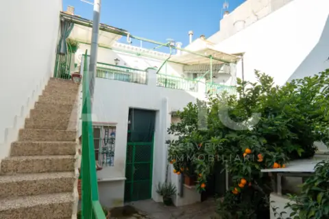 Casa en Carrer de la Travessera