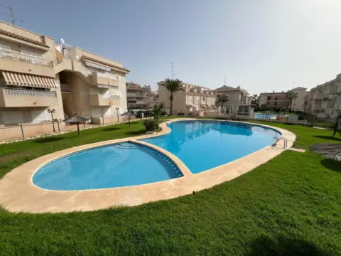 Dúplex en Urbanización de Collados