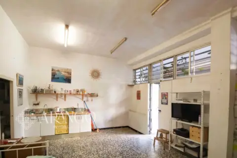 Local comercial en San José-San Carlos-Fontanal