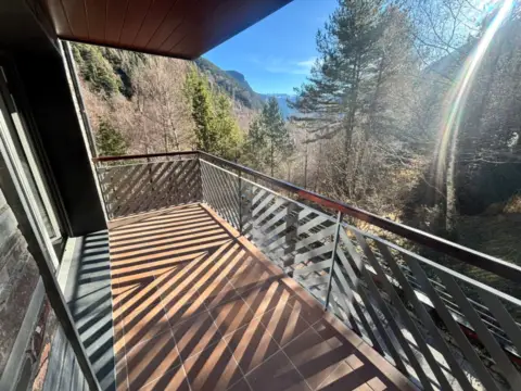 Piso en calle Arinsal