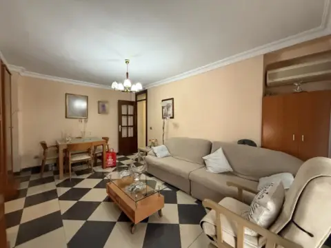 Piso en Avenida de Europa