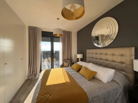 Ático en calle de Darwin, 18