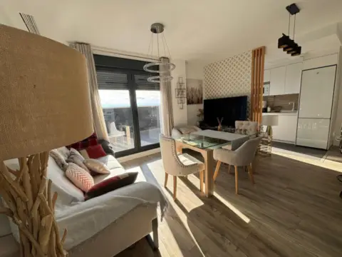 Ático en calle de Darwin, 18