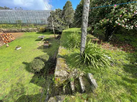 Casa en Bayon (Resto Parroquia)