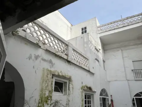 Terreno en Centro-Calzada