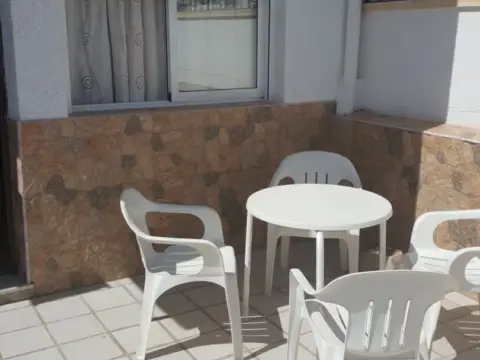 Casa adosada en Fernán Pérez