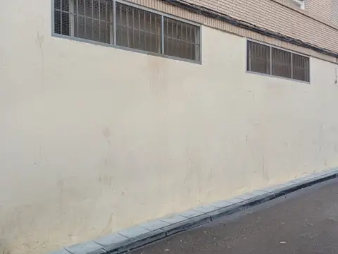 Nave comercial en Centro