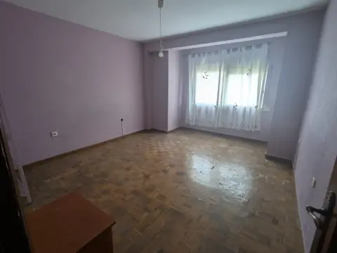 Piso en Oliveros-Altamira-Barrio Alto