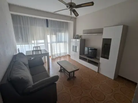 Piso en Oliveros-Altamira-Barrio Alto