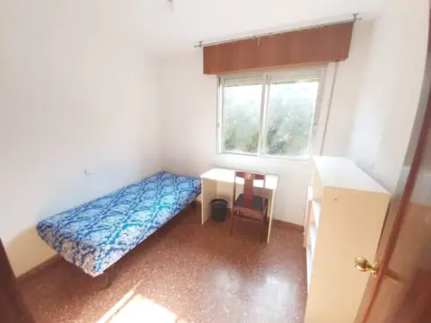 Habitación en Nueva Andalucía