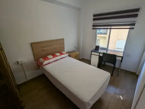 Habitación en Oliveros-Altamira-Barrio Alto