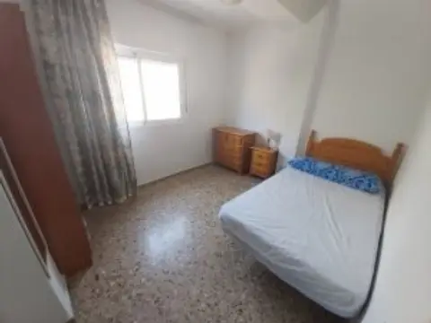 Habitación en Oliveros-Altamira-Barrio Alto