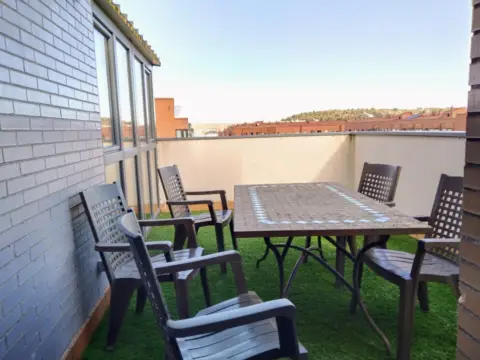 Piso en calle de Huesca