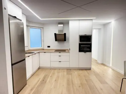 Piso en calle de Santa Águeda