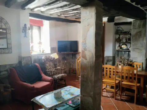 Casa pareada en calle de Burgos