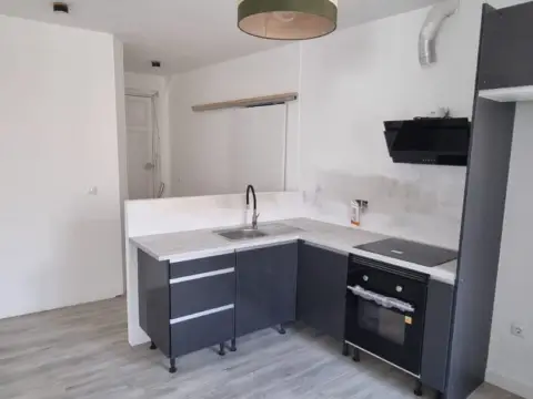 Piso en calle de Justo Cantón Salazar