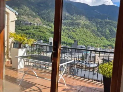 4-bedroom flat for sale in Escaldes-Engordany · 40 of 60
