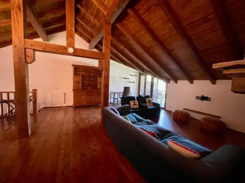 3-bedroom chalet for sale in Ordino · 9 of 60