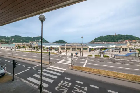 Piso en Mirakontxa Pasealekua, 7