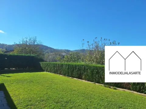 Casa en calle de Araundi, 16