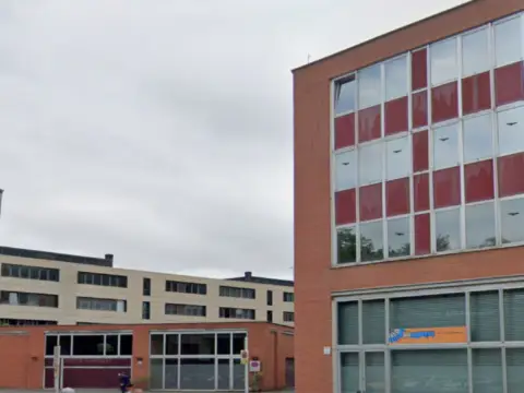 Garaje en calle de Portuetxe, 83