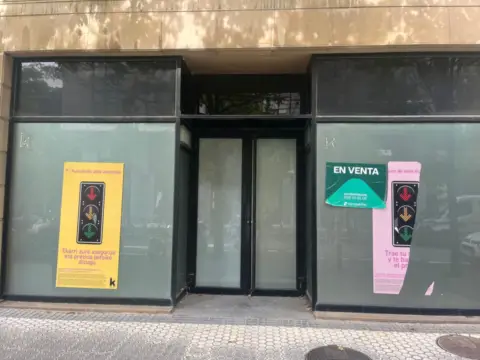 Local comercial en calle de Vitoria-Gasteiz, 4