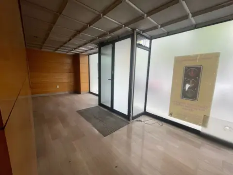 Local comercial en calle de Vitoria-Gasteiz, 4