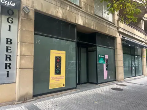Local comercial en calle de Vitoria-Gasteiz, 4