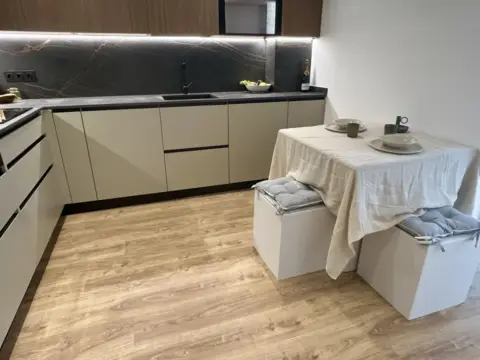 Piso en calle de Garibai, 7