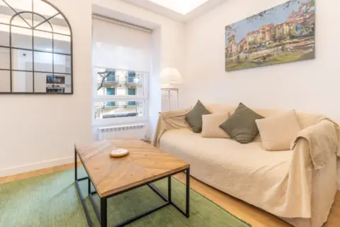 Piso en calle de Urbieta, 6