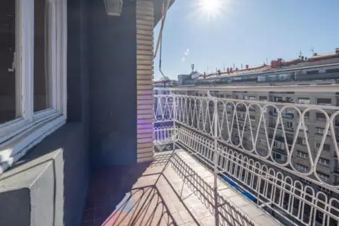 Piso en Avenida de Madrid, 5