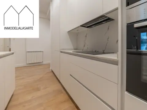 Piso en Erregina Erregentearen Kalea, 5