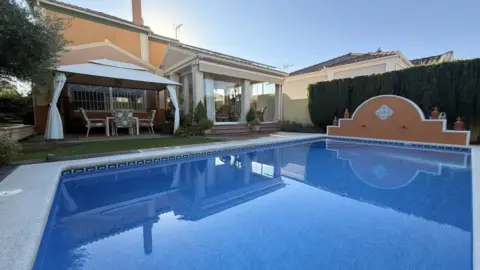 Casa pareada en calle Antonio Machín