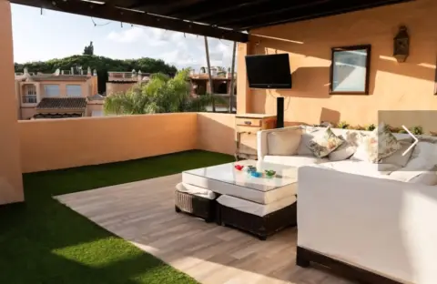 Chalet adosado en Nagüeles Alto