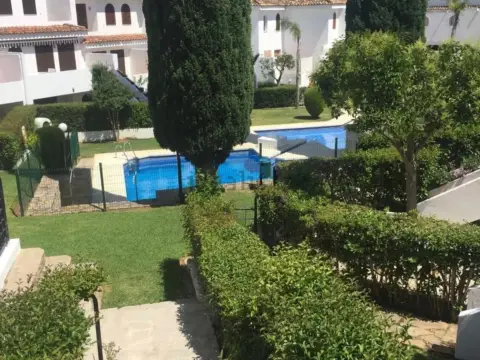 Chalet adosado en Bel-Air-Cancelada-Saladillo