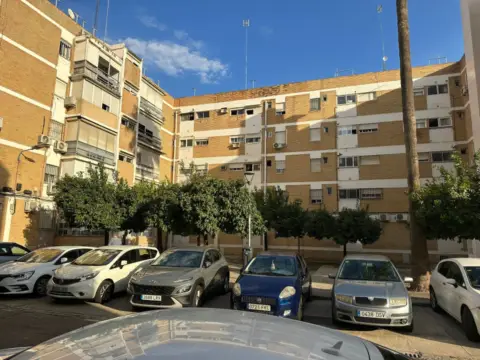 Piso en Avenida de la Paz