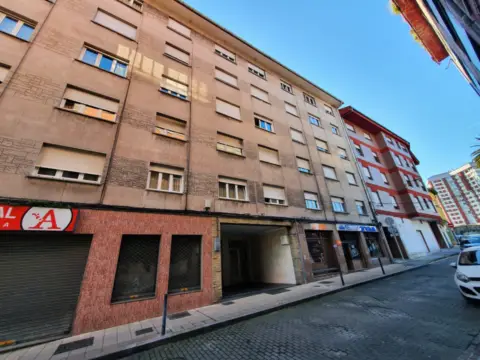 Piso en calle de la Magdalena