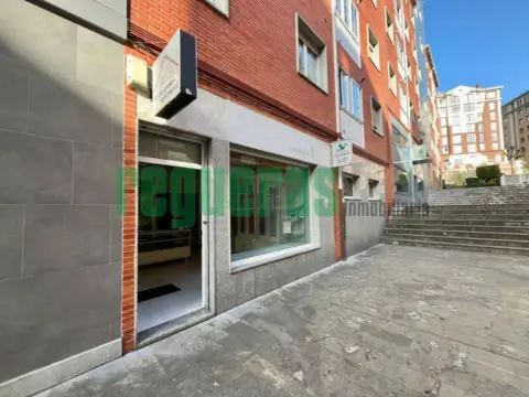 Local comercial en calle de González Abarca