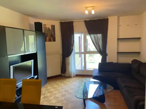 Dúplex en calle de Pico Agudo