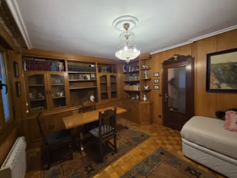 Apartamento en calle de los Alas