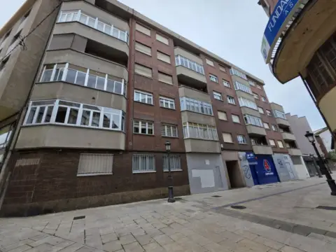 Apartamento en calle de los Alas