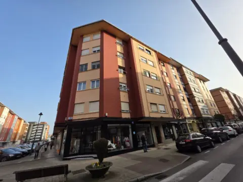 Piso en calle de Pelayo