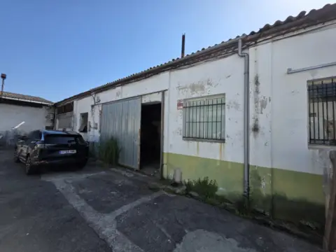 Nave comercial en Travesía de la Industria
