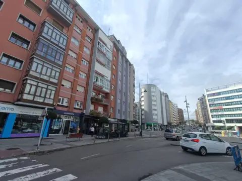 Piso en calle del Doctor Graiño