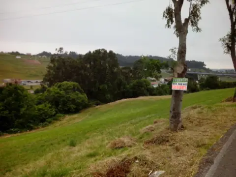 Terreno en calle Barrio Lloreda, nº Sn