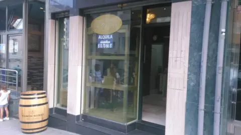 Local comercial en Avenida San Agusin