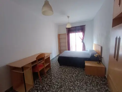 Piso en Casco Antiguo