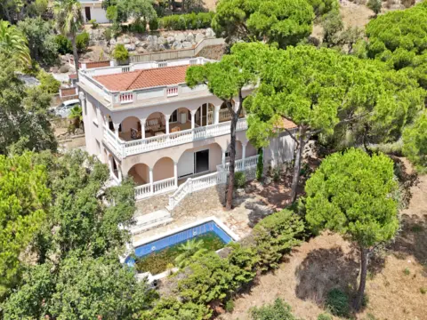 Chalet unifamiliar en Carrer del Castanyer