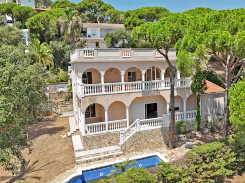 Chalet unifamiliar en Carrer del Castanyer