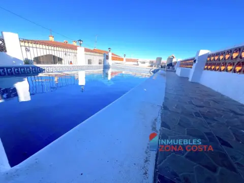 Chalet rústico en Vilamarxant